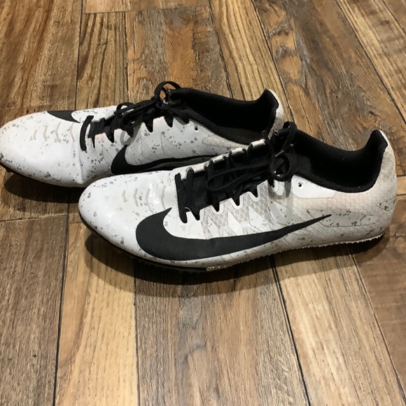 Nike Racing Shoes - Picture 1 of 7